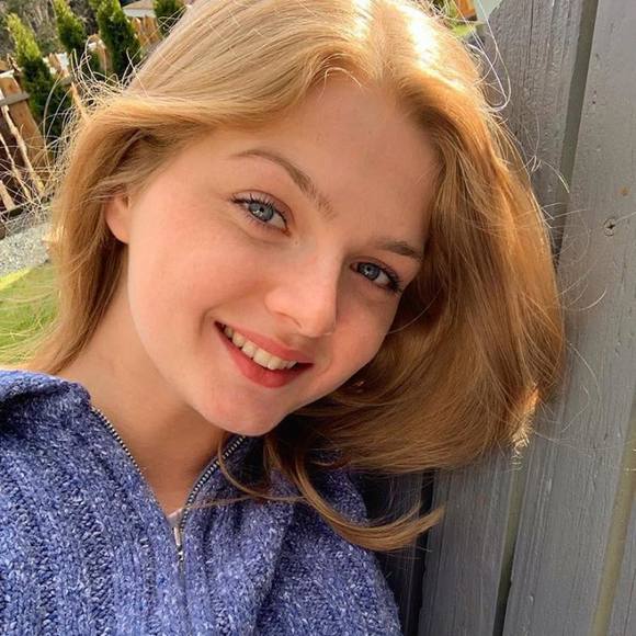 Meet your Posher, Blissful - Picture 1 of 1